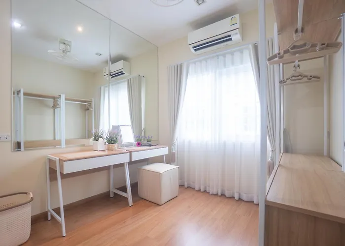 Villa H3 For 14 With Pool Gym And Loft Bed Near Safari World *