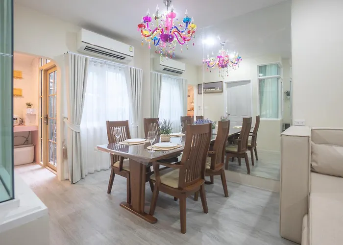 Villa H3 For 14 With Pool Gym And Loft Bed Near Safari World Bangkok