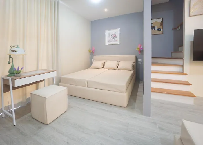 Villa H3 For 14 With Pool Gym And Loft Bed Near Safari World