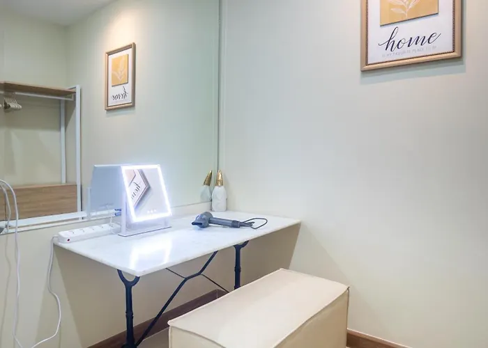 H3 For 14 With Pool Gym And Loft Bed Near Safari World Bangkok
